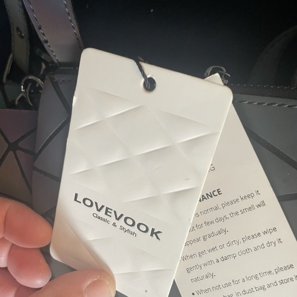 LOVEVOOK Holographic Reflective Tote Bag,Clutch Wallet, Shoulder Bags - Picture 2 of 12